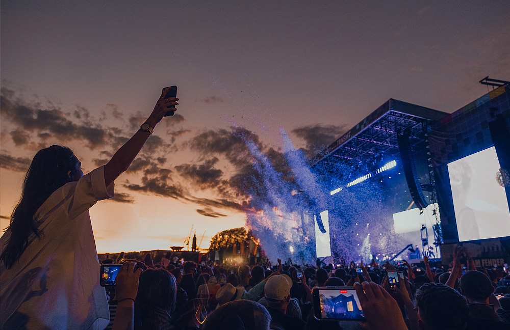 Lewis Capaldi Main Stage